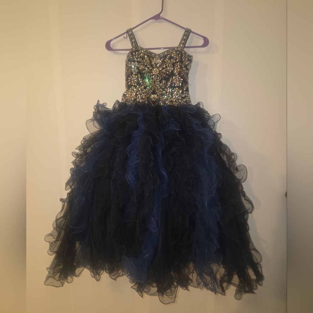 Tiffanys Pageant Dress girls size 6